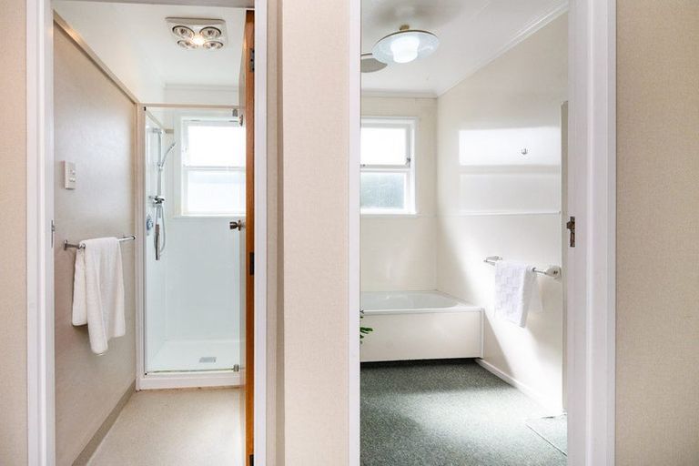 Photo of property in 4 Cremorne Avenue, Hokowhitu, Palmerston North, 4410