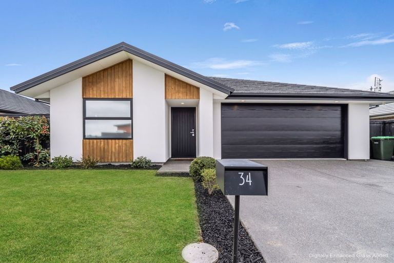 Photo of property in 34 Eileen Way, Rolleston, 7615