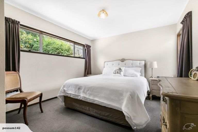 Photo of property in 9 Menear Lane, Hillcrest, Auckland, 0627