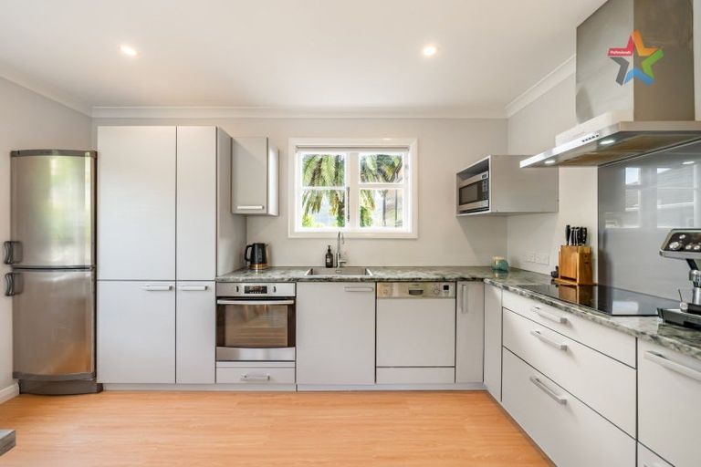 Photo of property in 21 Bledisloe Crescent, Wainuiomata, Lower Hutt, 5014