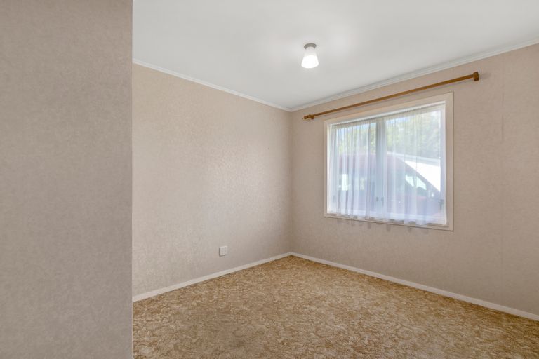 Photo of property in 11 Marion Street, Silverstream, Upper Hutt, 5019