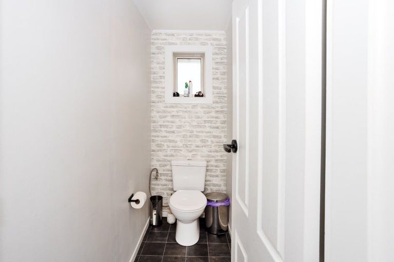 Photo of property in 210 Bay Road, Grasmere, Invercargill, 9810