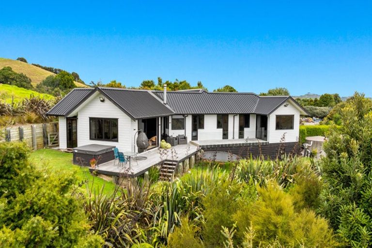Photo of property in 101 Fitzpatrick Road, Brookby, Auckland, 2576