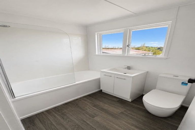 Photo of property in 50 Gorge Road, Maungaturoto, 0520