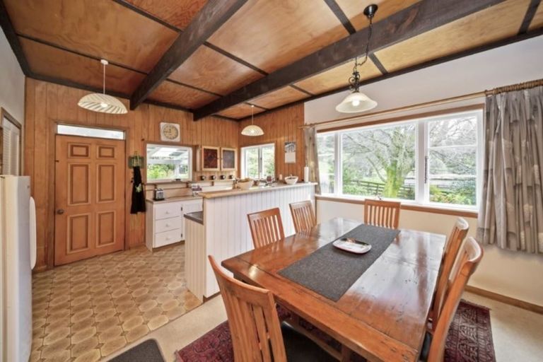 Photo of property in 562 Carrington Road, Hurworth, New Plymouth, 4371