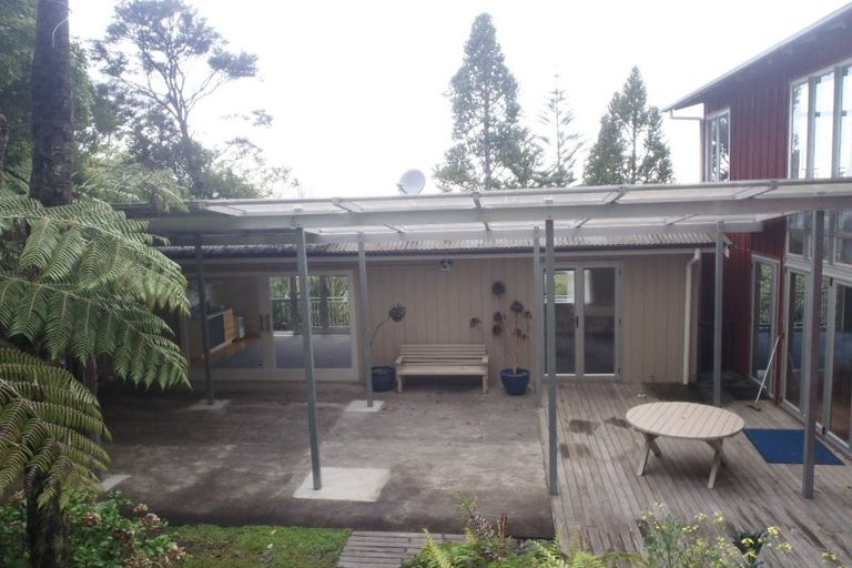 Photo of property in 29 Takahe Road, Titirangi, Auckland, 0604