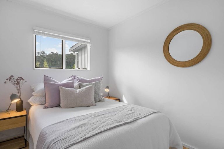 Photo of property in 2/69 Simon Ellice Drive, Bayview, Auckland, 0629