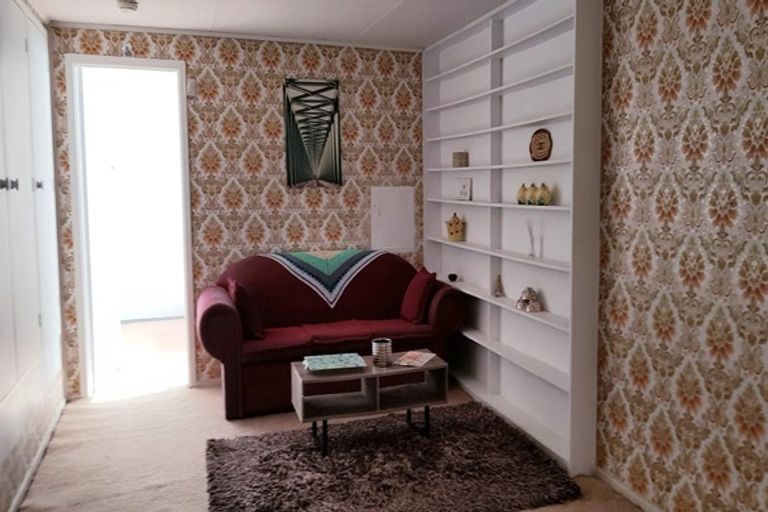 Photo of property in 26 Dunraven Place, Torbay, Auckland, 0630