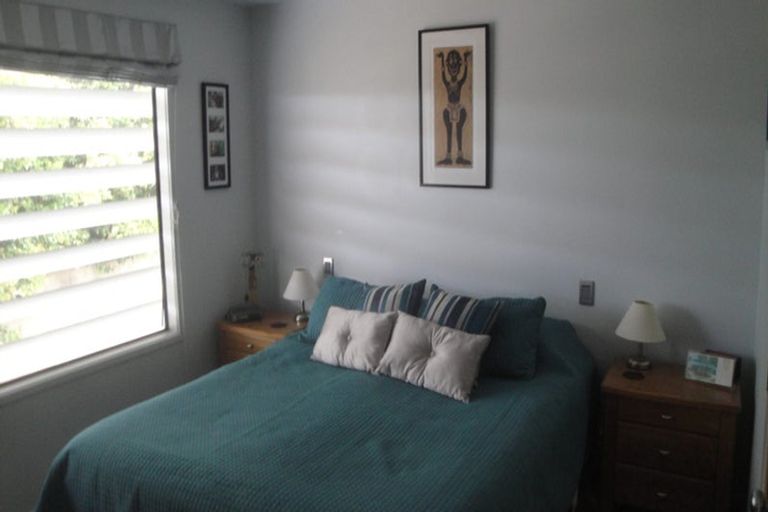 Photo of property in 1/15a Takutai Avenue, Bucklands Beach, Auckland, 2012
