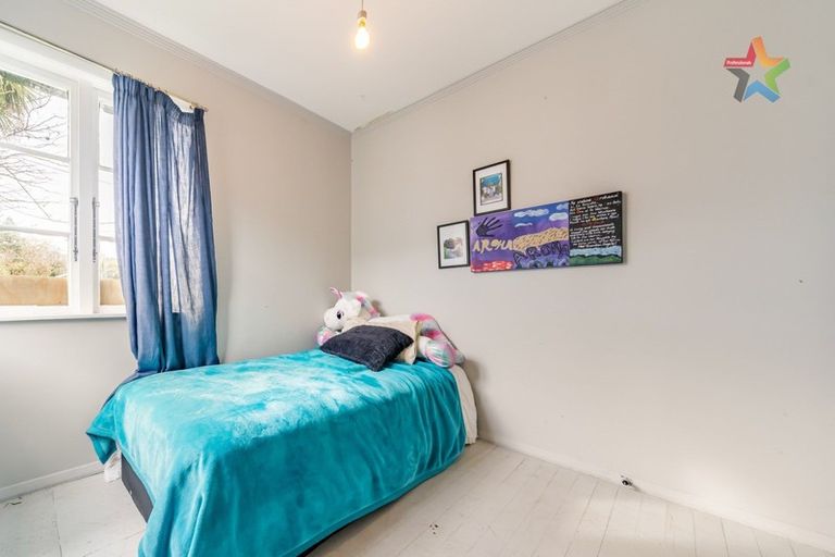 Photo of property in 5 Faulke Avenue, Wainuiomata, Lower Hutt, 5014