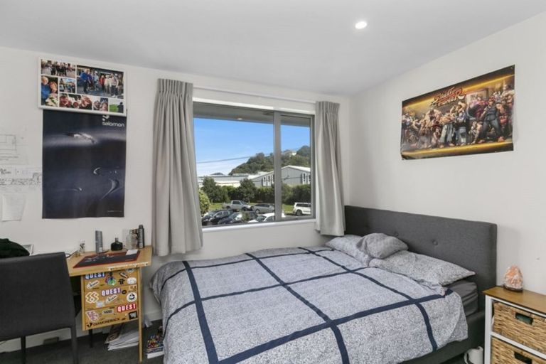 Photo of property in 3/2 Stone Street, Miramar, Wellington, 6022