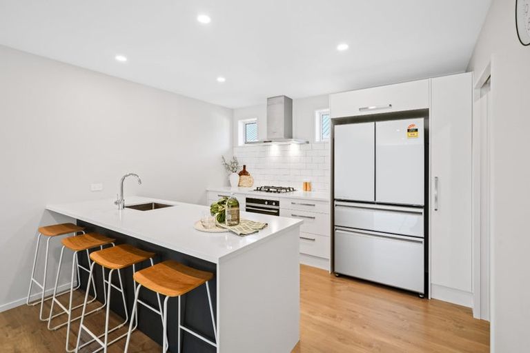 Photo of property in 16 Forge Close, Halswell, Christchurch, 8025