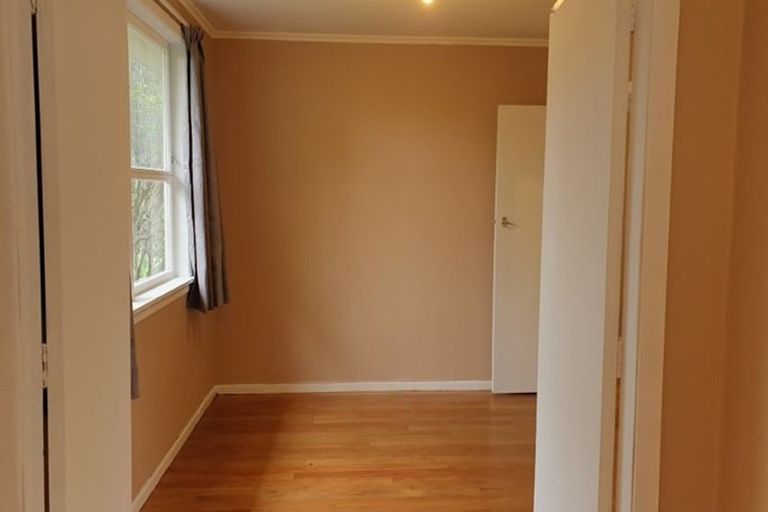 Photo of property in 187 Birkdale Road, Birkdale, Auckland, 0626