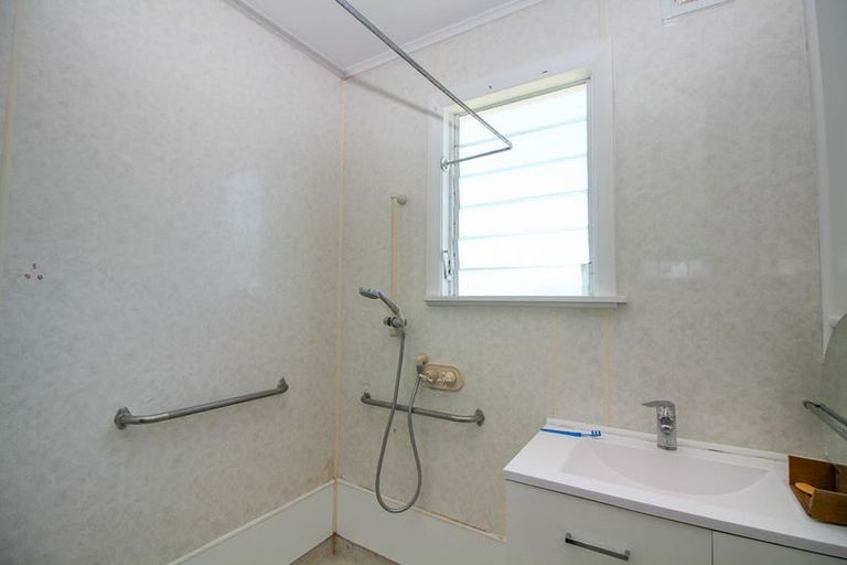 Photo of property in 17 Haybittle Street, Feilding, 4702