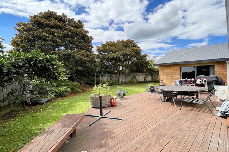 Photo of property in 12 Saxon Woods Drive, Rototuna North, Hamilton, 3210