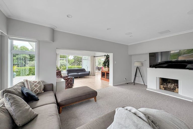 Photo of property in 70 Beerescourt Road, Beerescourt, Hamilton, 3200