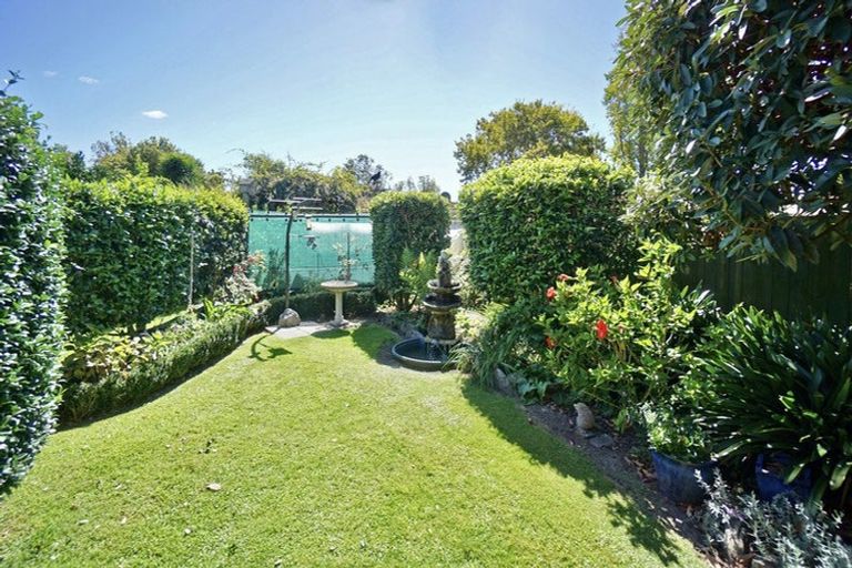 Photo of property in 14 Bishoprick Crescent, Te Puke, 3119