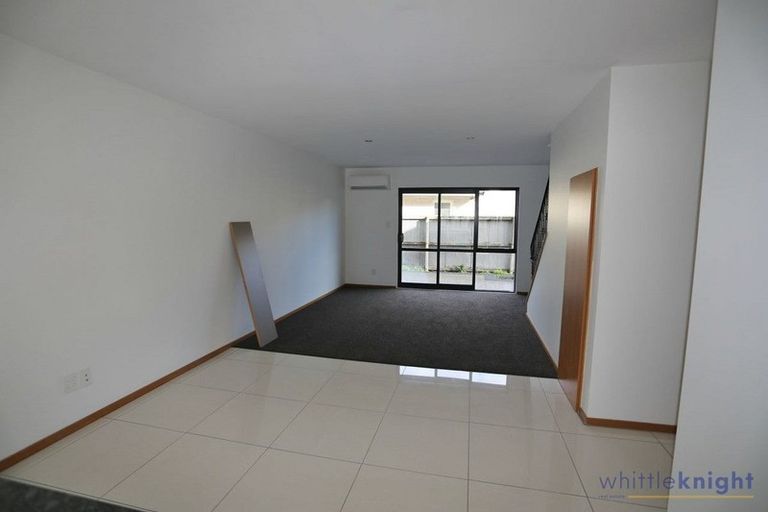 Photo of property in 16 George Street, Riccarton, Christchurch, 8041