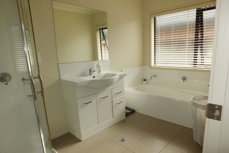 Photo of property in 23 Eastridge Terrace, Huntington, Hamilton, 3210