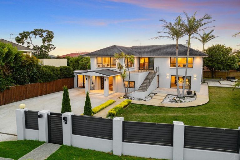 Photo of property in 1a Morrow Avenue, Bucklands Beach, Auckland, 2012