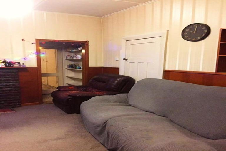 Photo of property in 32 Forest Street, Tapanui, 9522