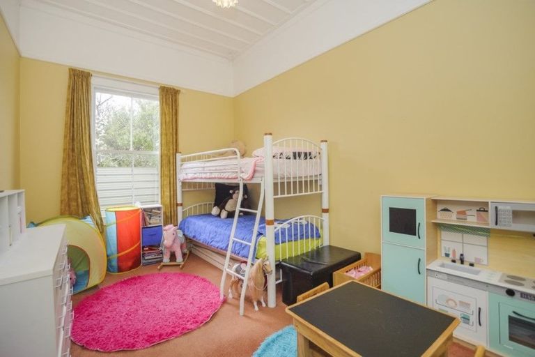 Photo of property in 111 Derby Street, Feilding, 4702