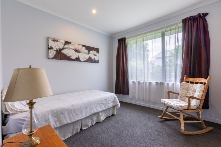 Photo of property in 8 Gordon Street, Woodville, 4920