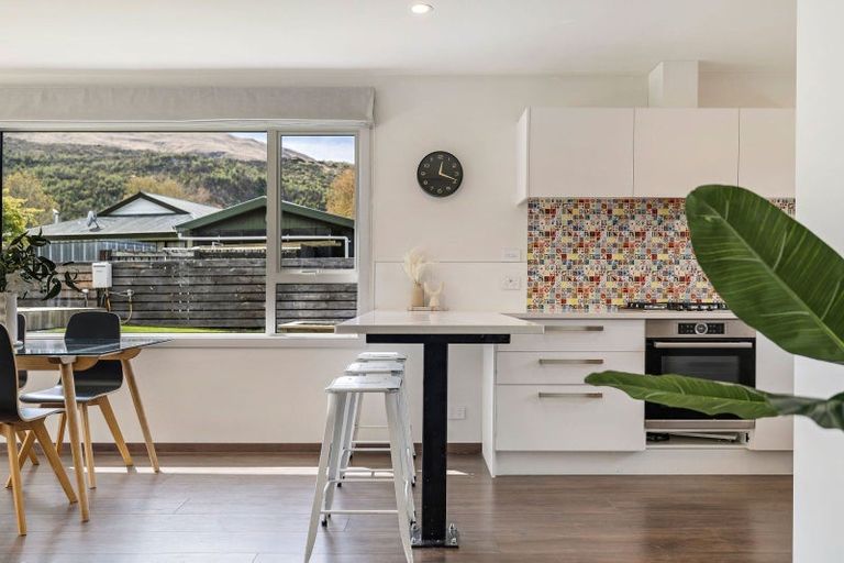 Photo of property in 10b Douglas Avenue, Arrowtown, 9302