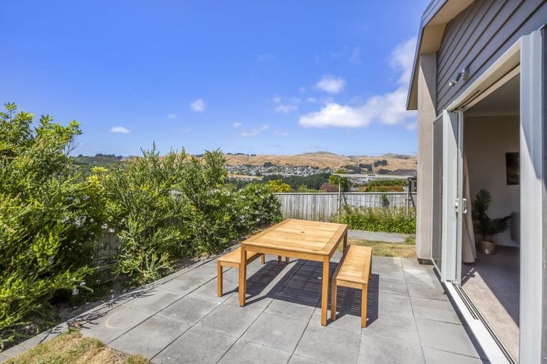 Photo of property in 94 Te Puia Drive, Aotea, Porirua, 5024