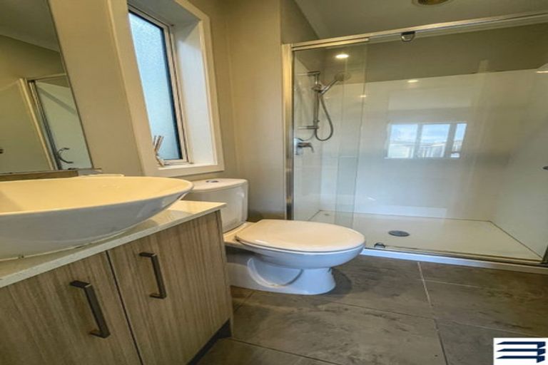 Photo of property in 60 Joseph Street, Flat Bush, Auckland, 2019