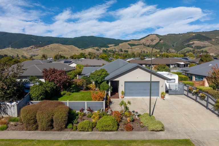 Photo of property in 30 Daelyn Drive, Richmond, 7020