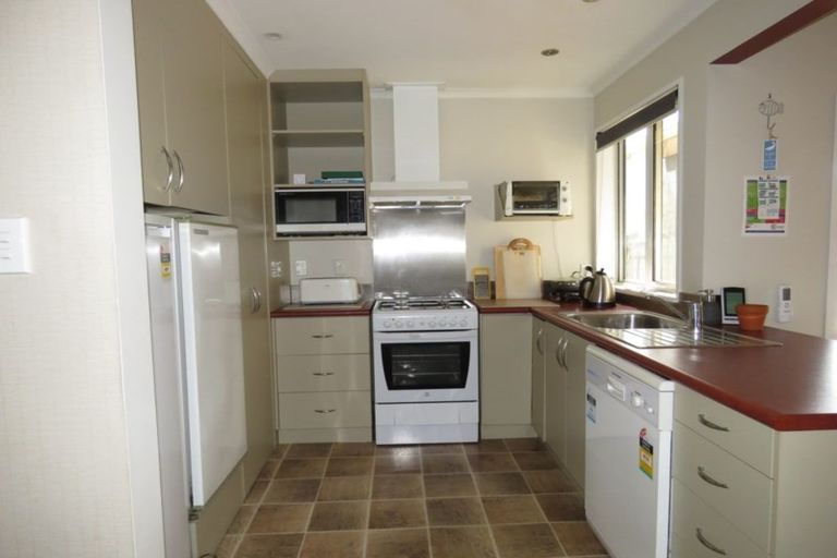 Photo of property in 24 Main Rd Ngakawau, Ngakawau, 7824