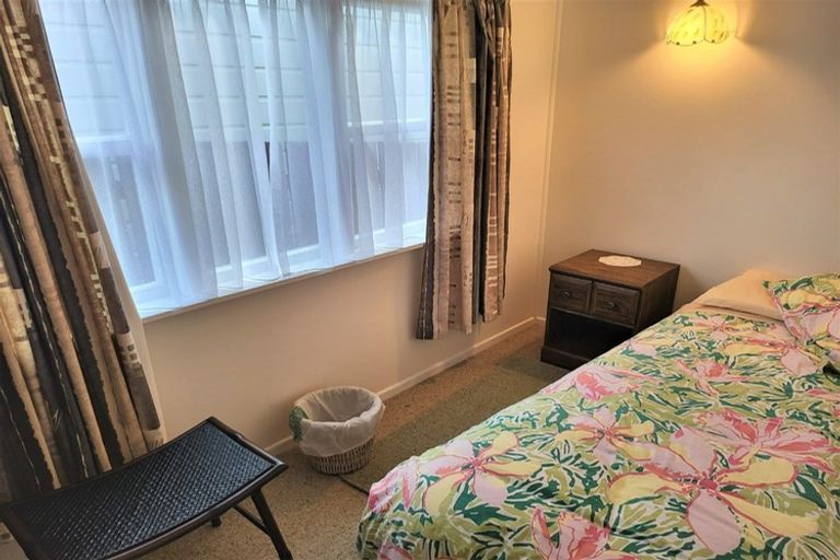 Photo of property in 90 Eden Street, Island Bay, Wellington, 6023