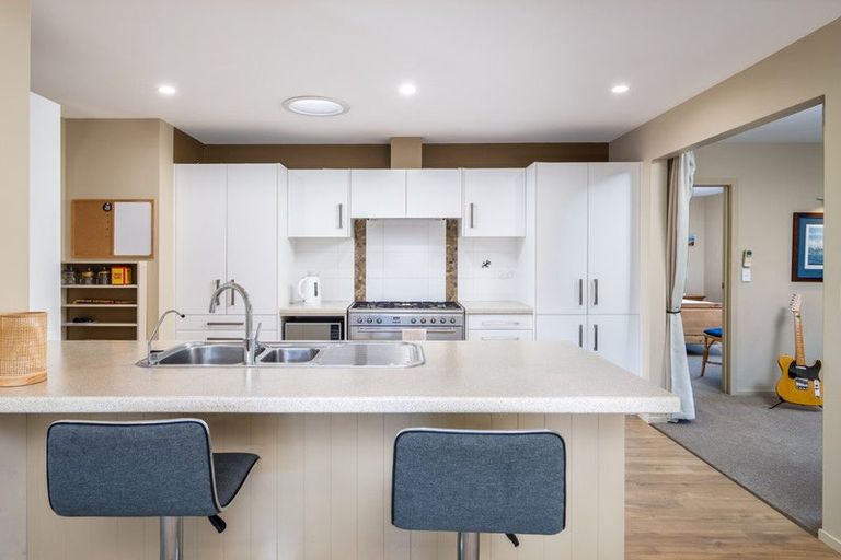 Photo of property in 15 Alderton Drive, Kerikeri, 0230