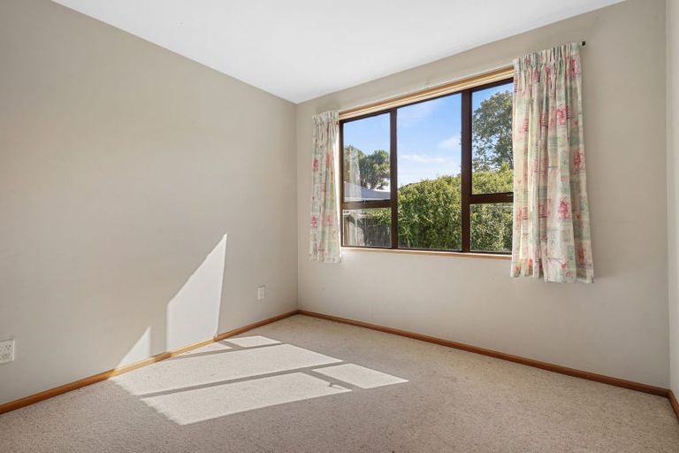 Photo of property in 39 Tintern Avenue, Avonhead, Christchurch, 8042