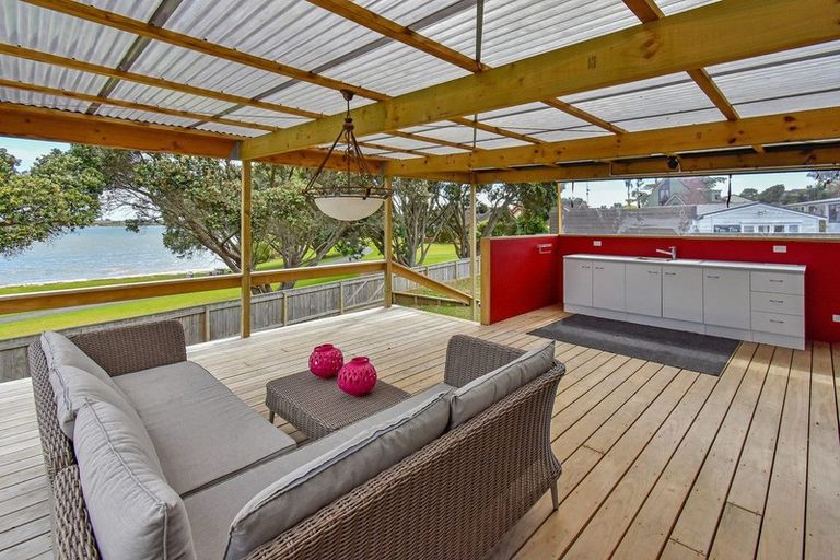 Photo of property in 18 Kaanapali Place, Wattle Downs, Auckland, 2103