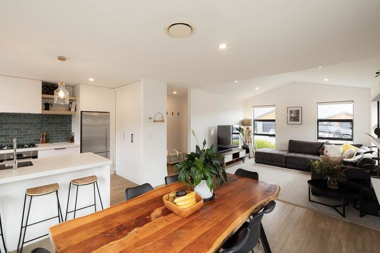 Photo of property in 11 Primrose Lane, Lower Shotover, Queenstown, 9304