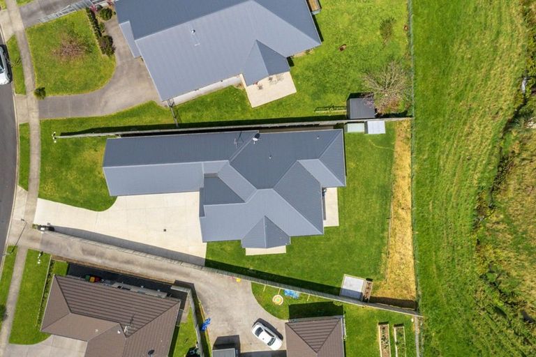 Photo of property in 174 Ballintoy Park Drive, Welcome Bay, Tauranga, 3175