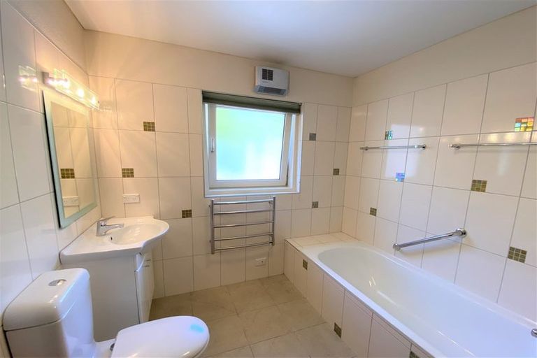 Photo of property in 21 Tuawera Terrace, Clifton, Christchurch, 8081