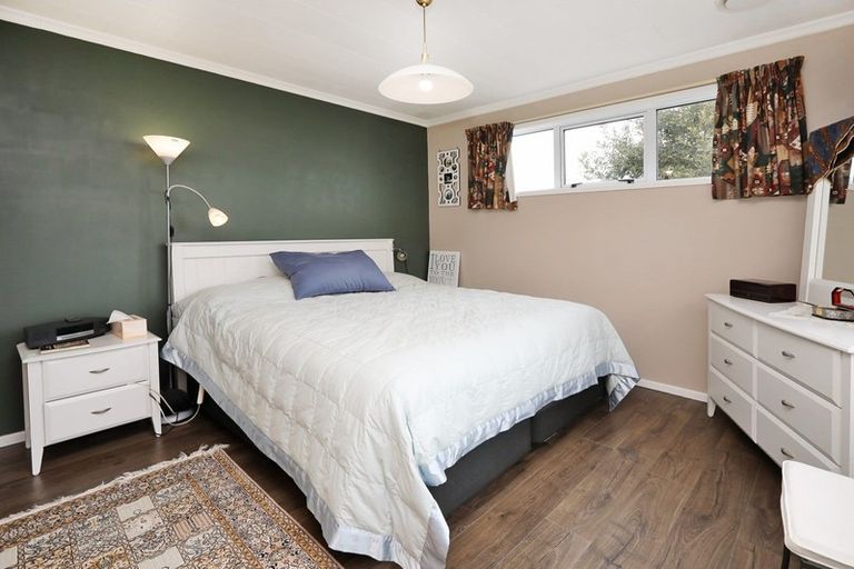 Photo of property in 96 Black Road, Otatara, Invercargill, 9879