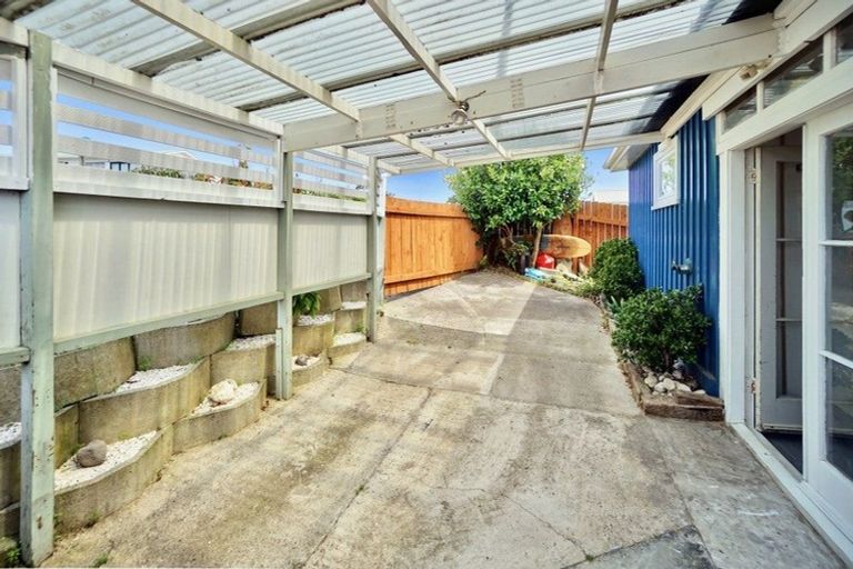 Photo of property in 12 Williams Crescent, Maketu, Te Puke, 3189