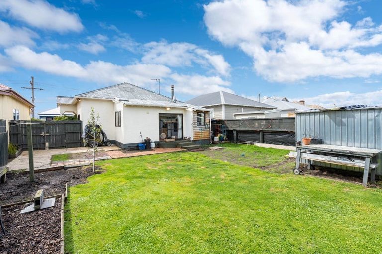 Photo of property in 37 Richmond Street, Forbury, Dunedin, 9012