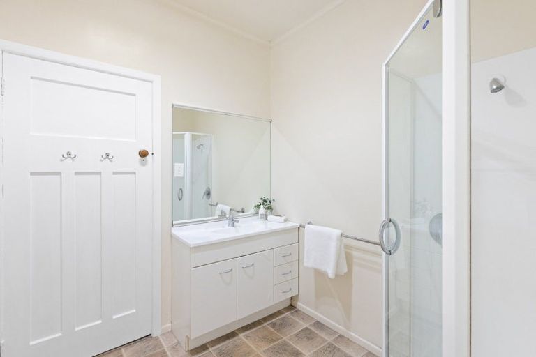 Photo of property in 153 Milton Road, Bluff Hill, Napier, 4110