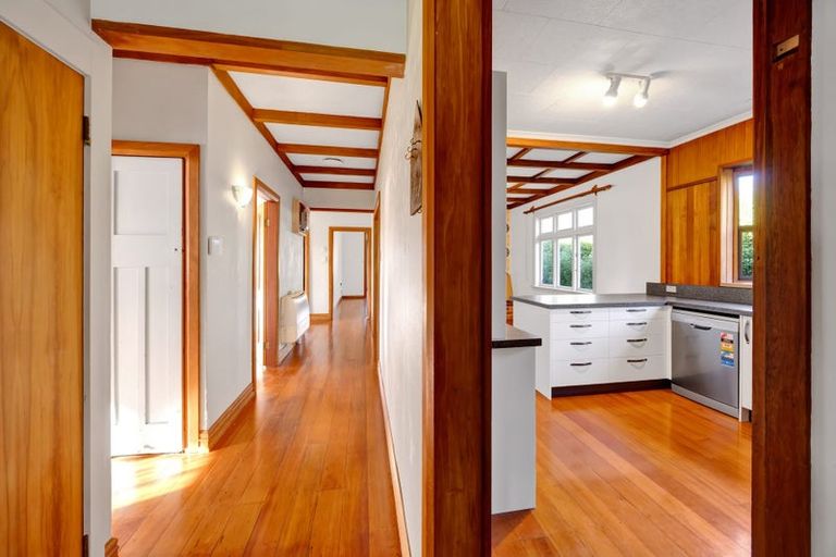 Photo of property in 21 Morrissey Street, Hawera, 4610