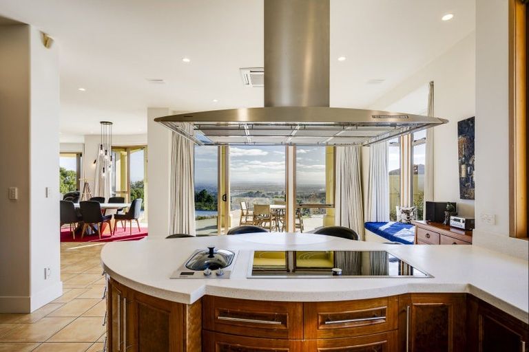 Photo of property in 245 Te Mata Peak Road, Havelock North, 4130