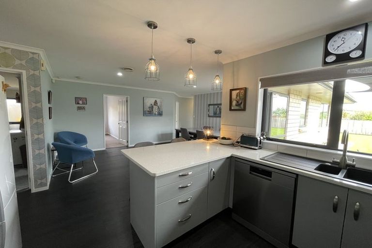 Photo of property in 30 Kestrel Avenue, Welcome Bay, Tauranga, 3112