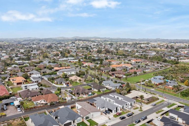 Photo of property in 3 Whakapono Road, Pukekohe, 2120