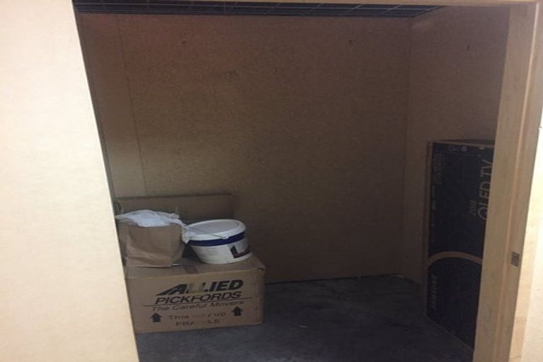 Photo of property in The Capital, 14/370 Oriental Parade, Oriental Bay, Wellington, 6011