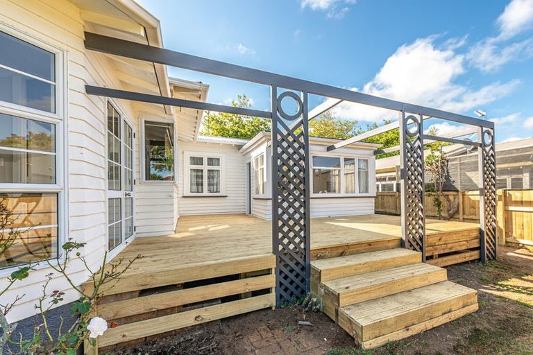 Photo of property in 4 Godwin Crescent, College Estate, Whanganui, 4500