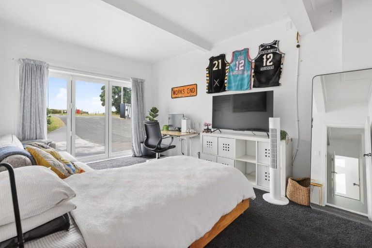 Photo of property in 4 Oceanbeach Road, Mount Maunganui, 3116